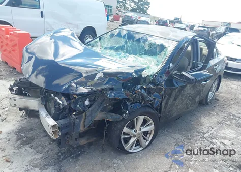 2014 Nissan Altima 2.5 S z USA, uszkodzony, nr VIN 1N4AL3AP2EN390253